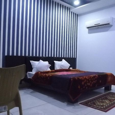 Oyo 30415 Hotel White City Anandpur  Esterno foto