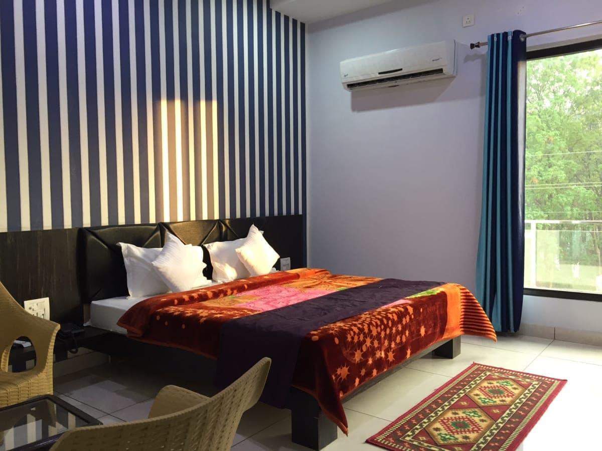 Oyo 30415 Hotel White City Anandpur  Esterno foto